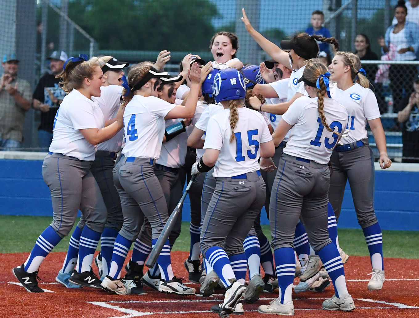 AMC vs Georgetown Softball 15.jpg